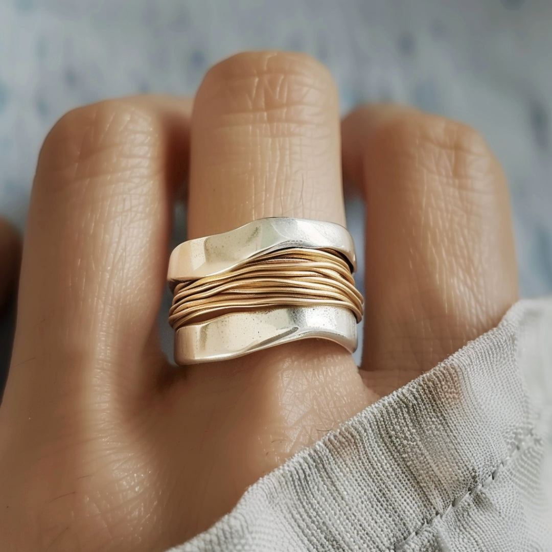 Isolde™ Gold ring