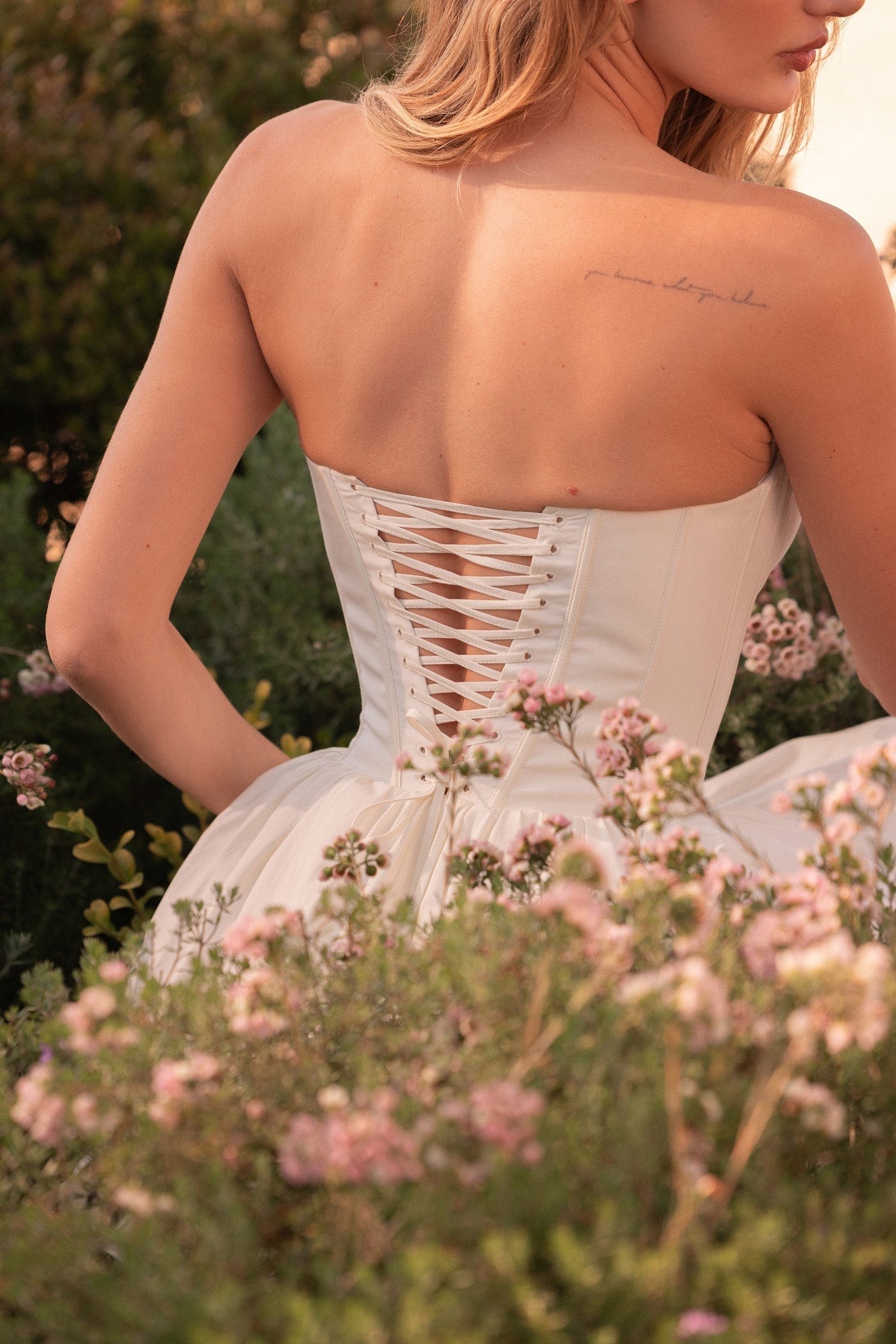 Kristiana | Ivory White