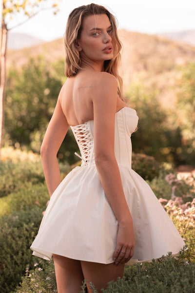 Kristiana | Ivory White